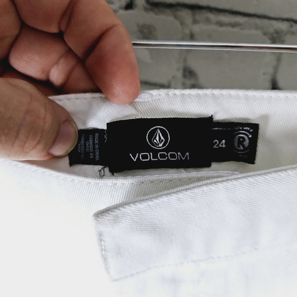 VOLCOM | Frochickie jean shorts - Picture 5 of 11